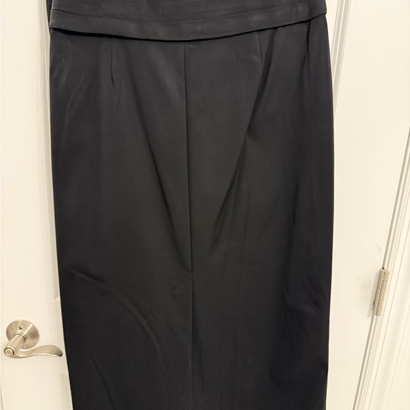 Kate Spade Elegant Black Pencil Skirt - Picture 5 of 5